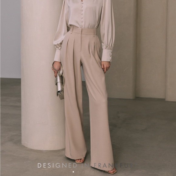 Pleated trouser pants - Picture 1 of 8